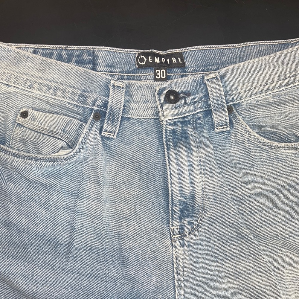 Empyre Hank blue jeans size 30 washed blue jean